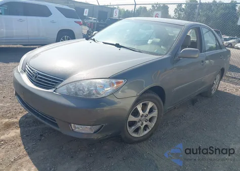 2005 Toyota Camry Xle V6 from USA, damaged, VIN 4T1BF30K75U597444